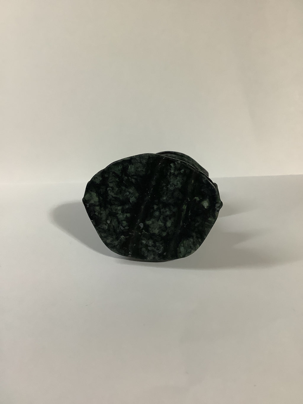 Green Jade Frog Carving