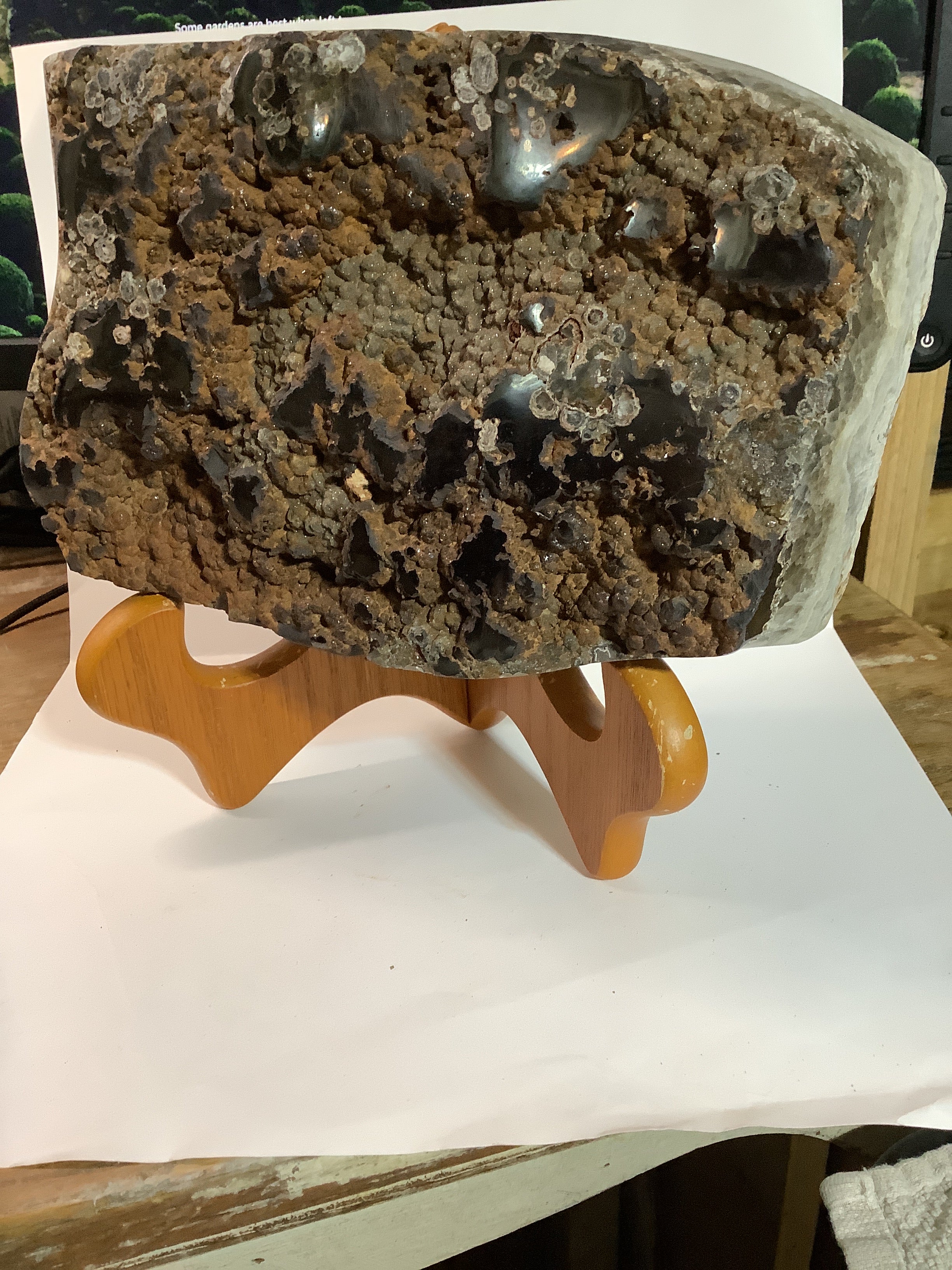 Missouri Hand-Polished Lacy Agate with Bronze Chalcedony, Hematite & Barite - Specimen #9