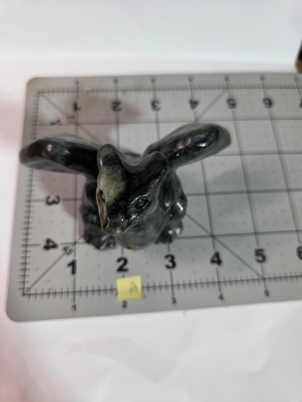 Green Jade Pokémon Charizard Carving - Specimen A