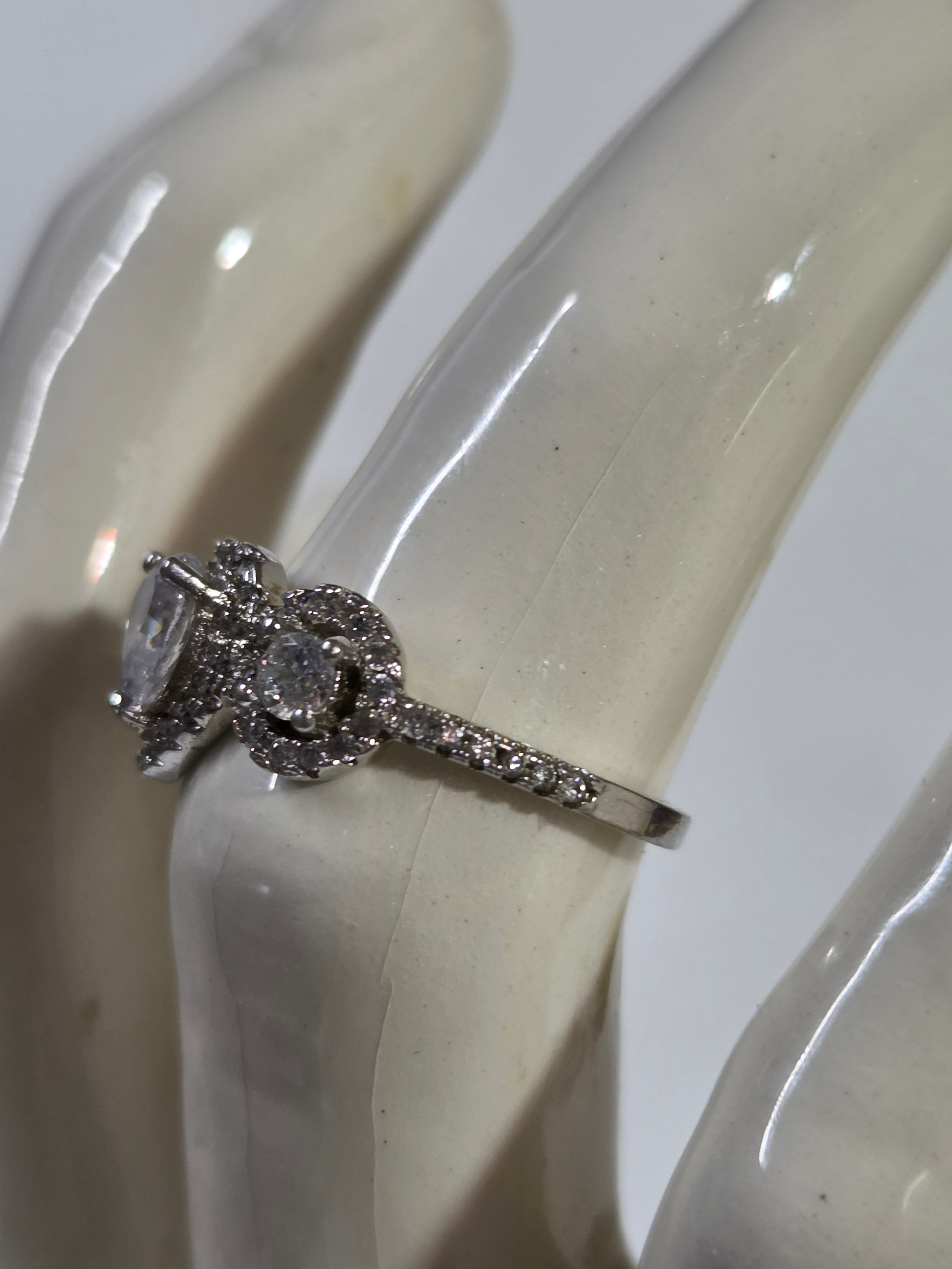 Clear Crystal Three-Stone Heart Halo Ring – Specimen 6 | Size 7 | Silver-Tone Costume Jewelry