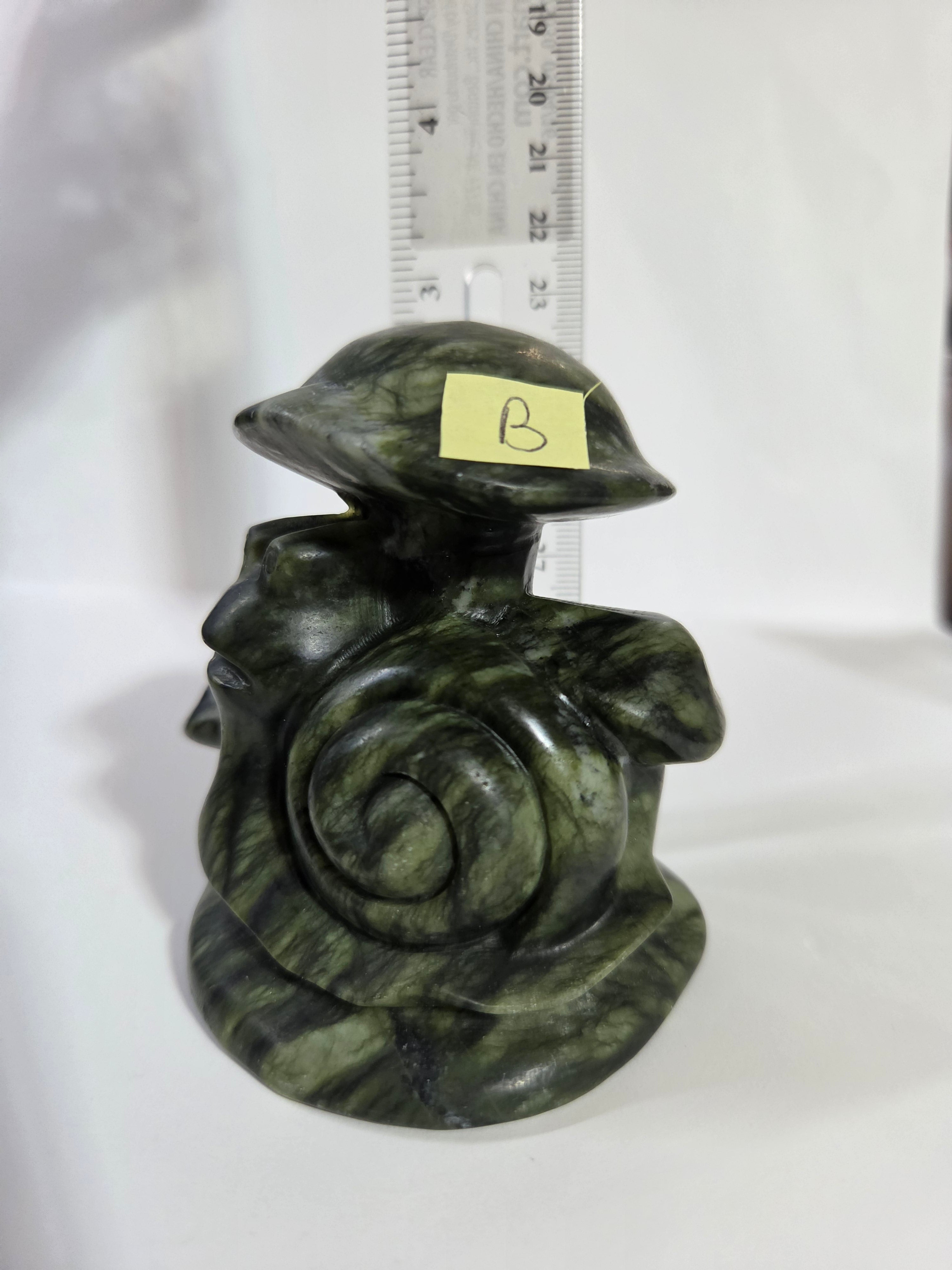Green Jade Snail and Mushroom Carving B