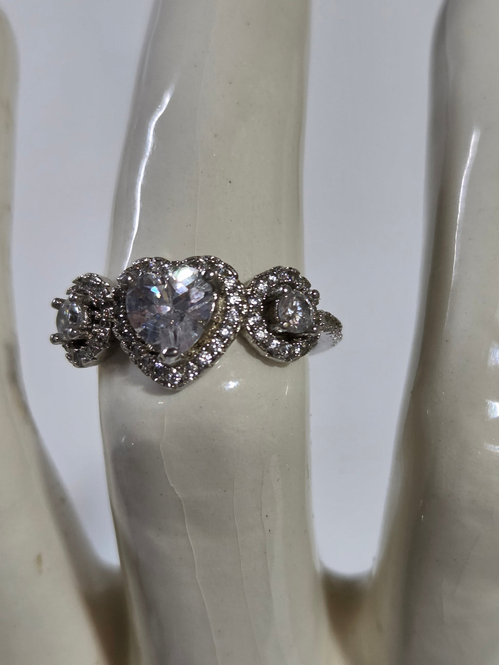 Clear Crystal Three-Stone Heart Halo Ring – Specimen 6 | Size 7 | Silver-Tone Costume Jewelry