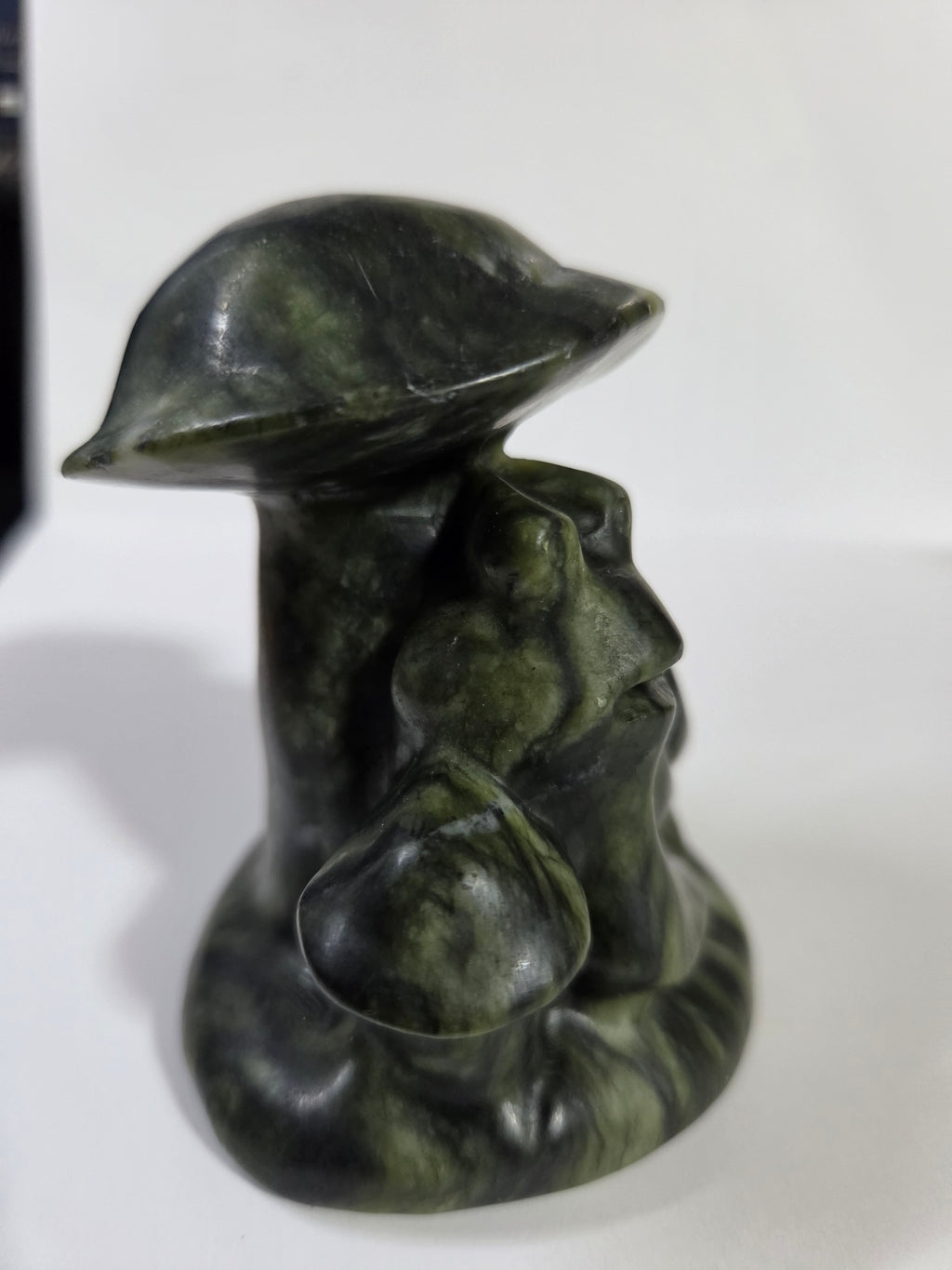Green Jade Snail and Mushroom Carving B