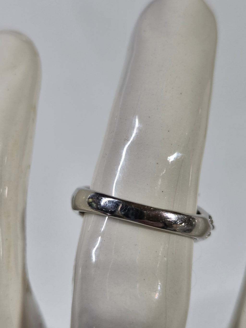 Dark Blue & Purple Starburst Cocktail Ring – Specimen 7 | Size 6 | Silver-Tone Costume Jewelry