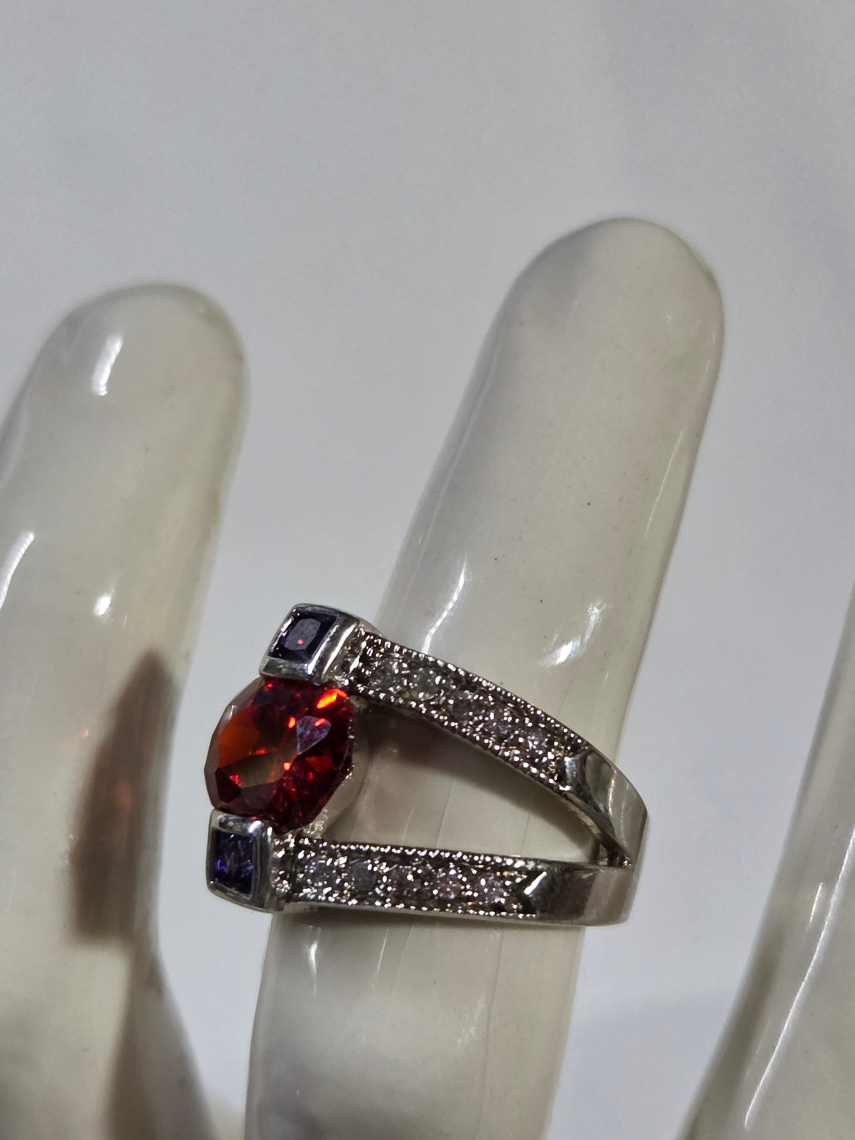 Red & Purple Split-Shank Cocktail Ring – Specimen 8 | Size 6 | Silver-Tone Costume Jewelry