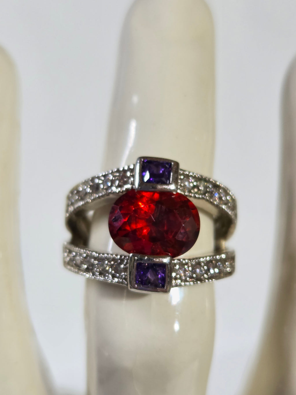 Red & Purple Split-Shank Cocktail Ring – Specimen 8 | Size 6 | Silver-Tone Costume Jewelry