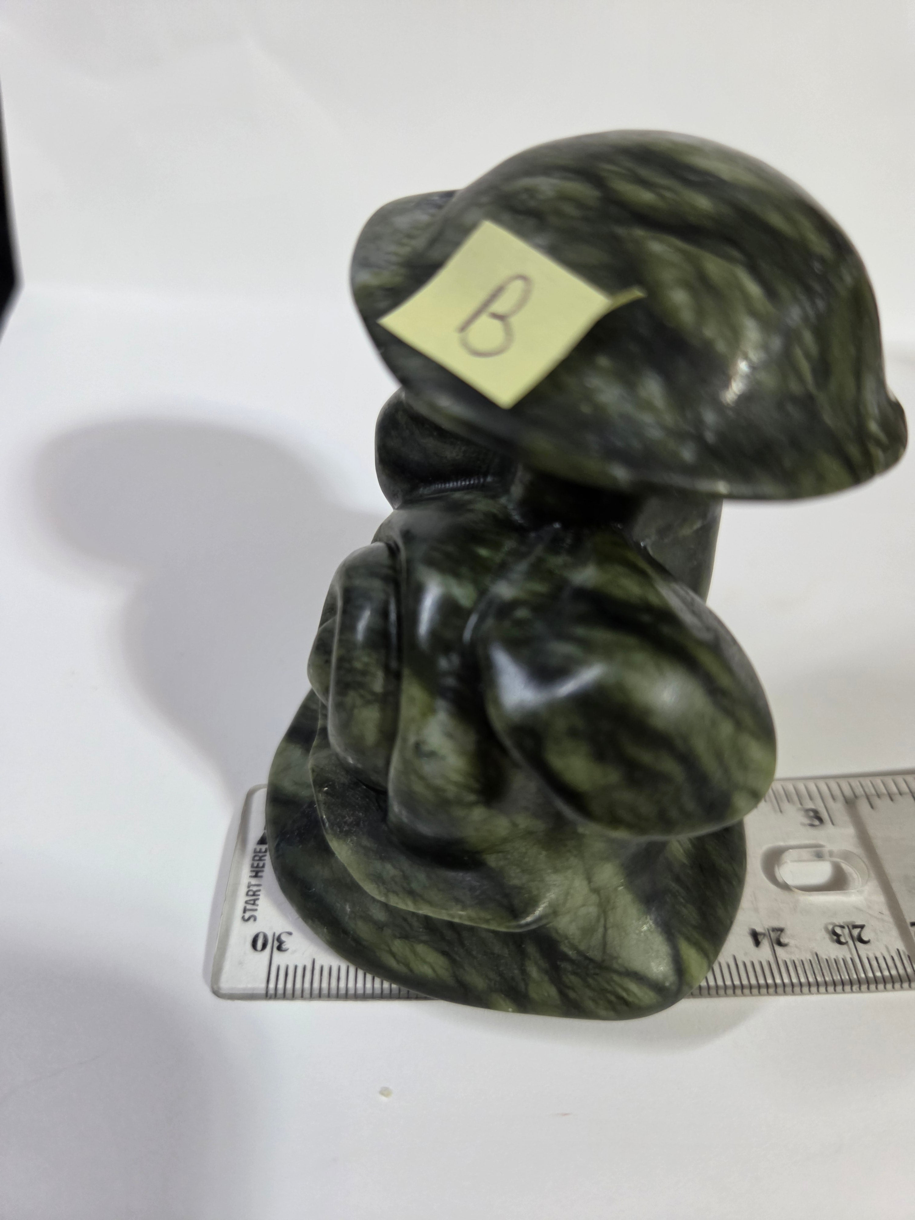 Green Jade Snail and Mushroom Carving B